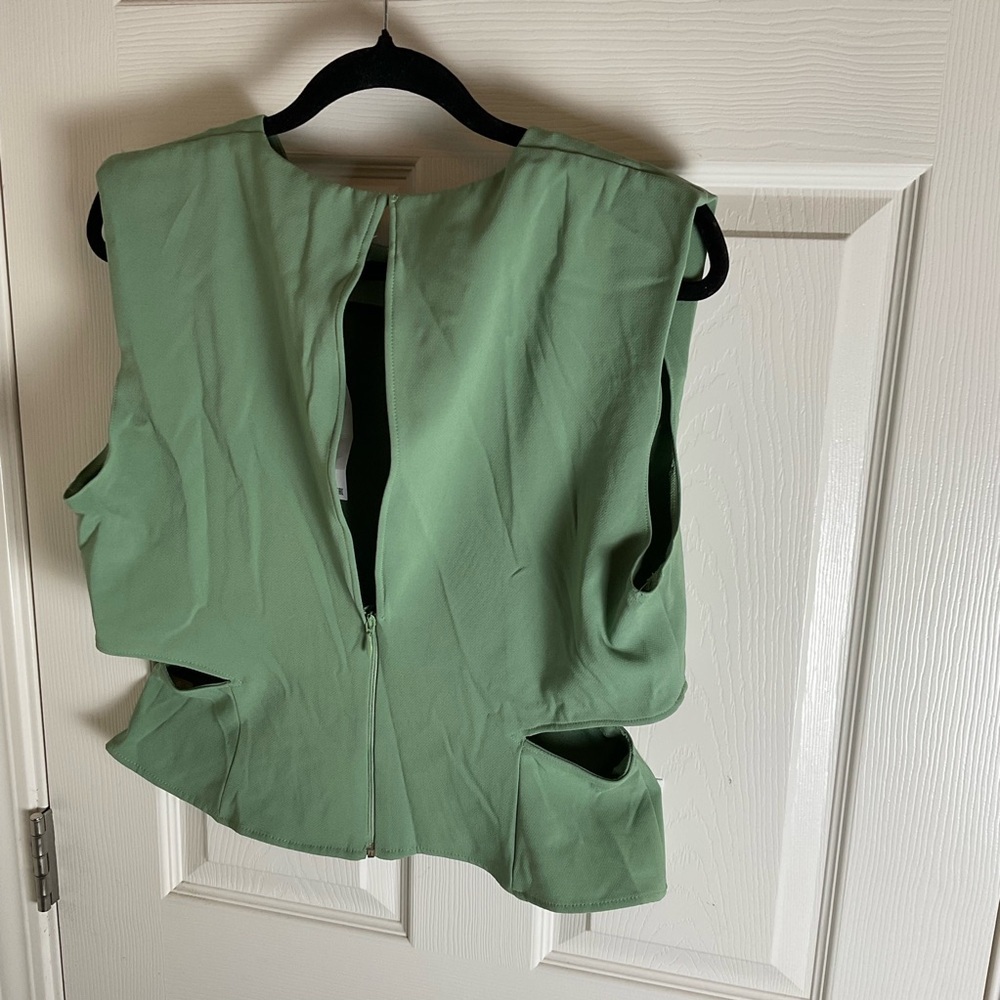 Zara Cut-Out Peplum Sleeveless Top - Sage Green size Large - Picture 7 of 9
